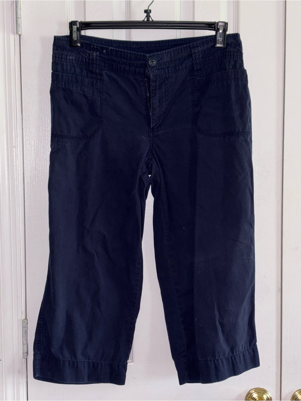 bill blass Navy Crop Capris